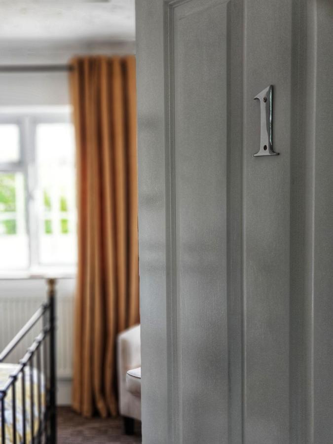 Wisteria Haze Bed & Breakfast Cranfield Exterior photo